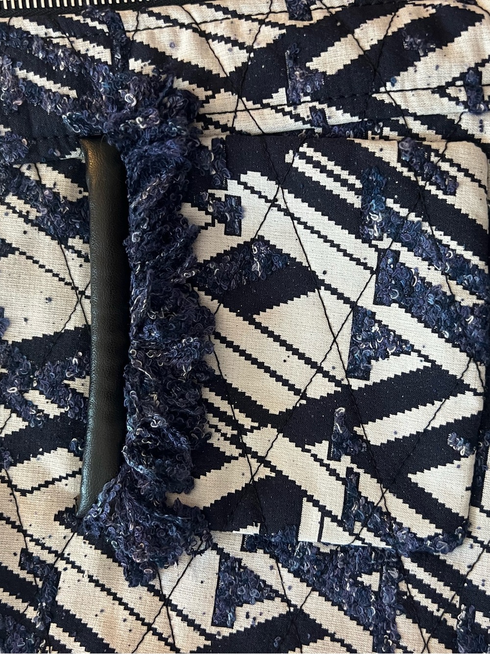 Louis Vuitton Navy and Cream Textured Tweed skirt